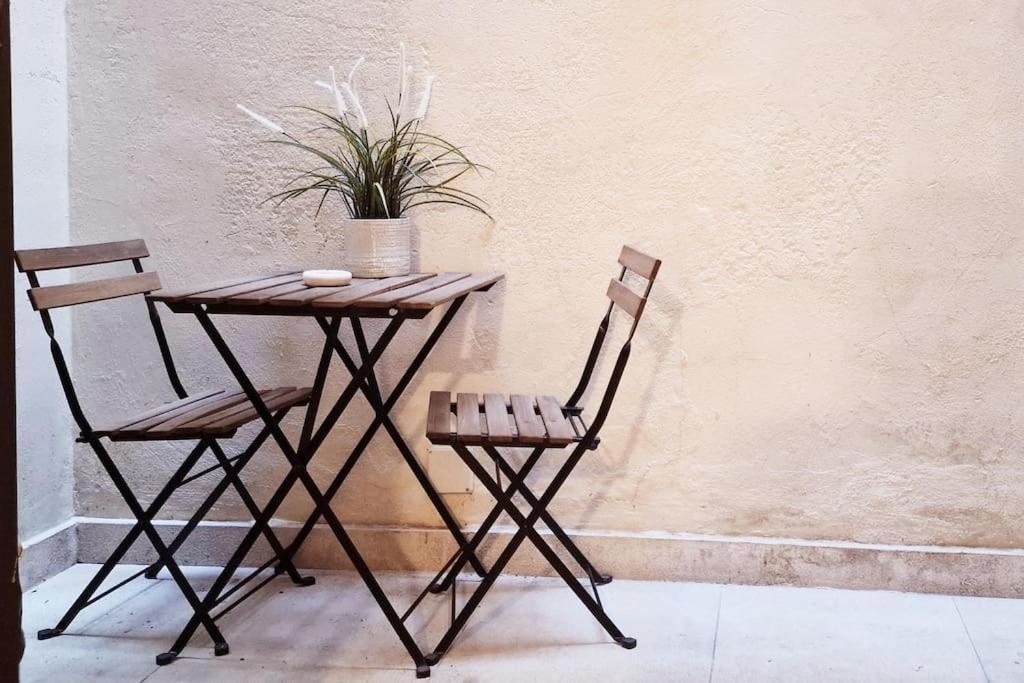Seaside Refuge - Always Holiday Apartamento Bari Exterior foto
