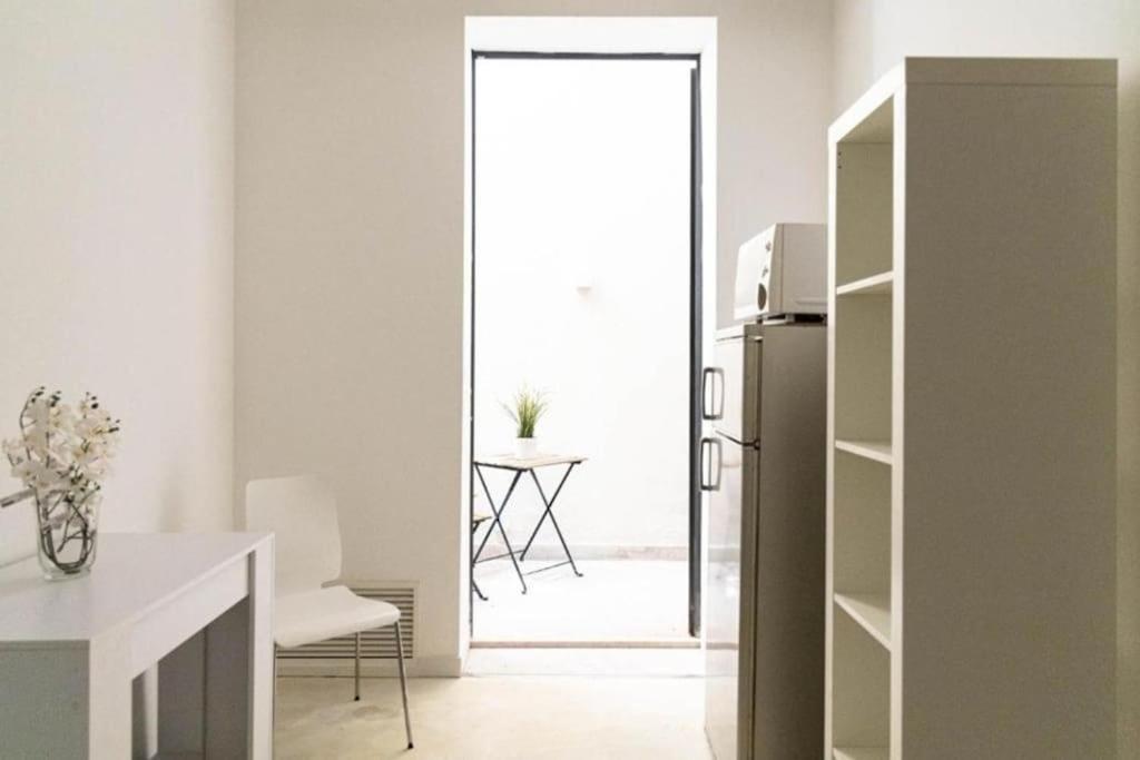 Seaside Refuge - Always Holiday Apartamento Bari Exterior foto